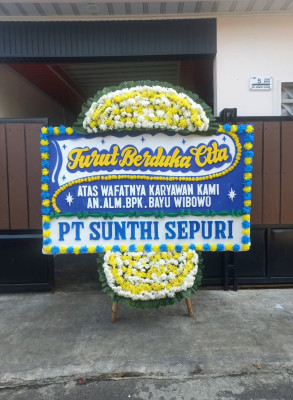 Papan Bunga Duka di Sumber Mulyorejo