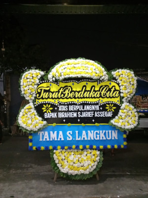 Papan Bunga Duka di Sumber Mulyorejo